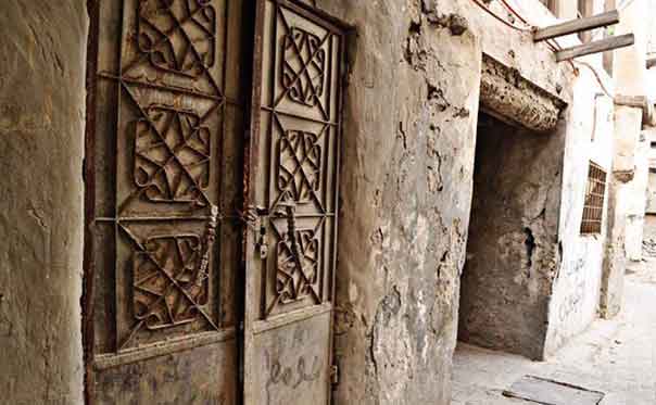 أزمة إنسانية متفاقمة في حي المسورة.. ما الذي تقترفه السلطات السعودية؟