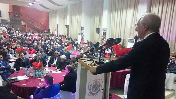 زعيتر يتحدث في المؤتمر