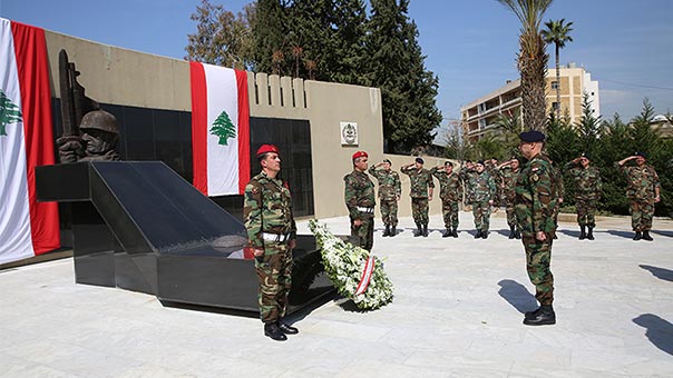  حفل تسليم وتسلم قيادة الجيش في اليرزة