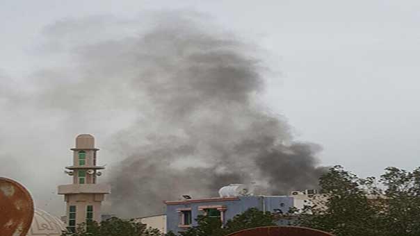 القوات السعودية تقتحم العوامية وتطلق الرصاص على الأهالي: استشهاد شاب واحتراق منزل