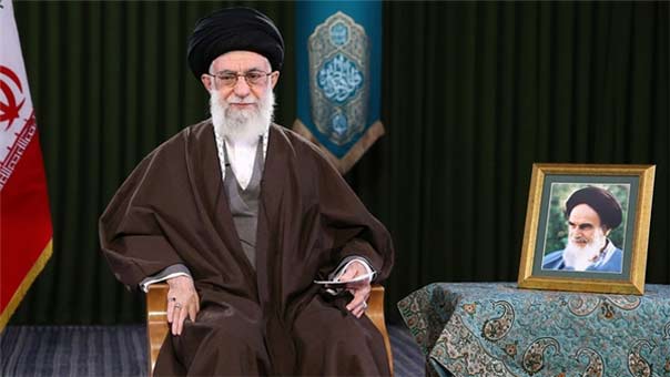 الإمام الخامنئي يسمي العام الايراني الجديد بـ&rsquo;الاقتصاد المقاوم..الانتاج وفرص العمل&rsquo;: تحقيقها يثمر نجاحات باهرة