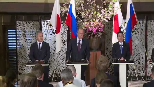 محادثات 2+2 في طوكيو.. وموسكو تحذر اليابان من مخاطر نشر الدرع الصاروخي الأميركي في آسيا