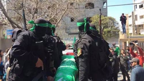 المقاومة توعدت الاحتلال بالثأر.. اغتيال القيادي في القسام ’مازن فقهاء’ يرفع سقف المواجهة مع غزة