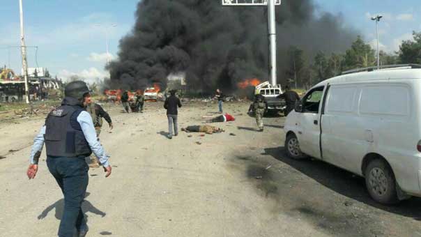 عشرات الشهداء والجرحى من أهالي كفريا والفوعة بسيارة مفخخة غرب حلب