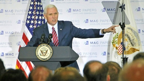 نائب الرئيس الأمريكي على حدود كوريا الشمالية و3 حاملات للطائرات الأمريكية إلى سواحل شبه الجزيرة