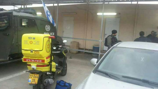 الثانية خلال أقل من 24 ساعة .. عملية طعن على حاجز عسكري بين رام الله و القدس المحتلة