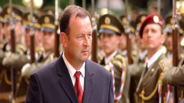 وزير الدفاع التشيكي الأسبق: الدول الغربية لا تملك أدلة تثبت مزاعمها باتهام الجيش السوري بالمسؤولية عن أحداث خان شيخون