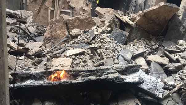 عدوان القوات السعودية بحق أهالي العوامية تابع: إحراق أحد المساجد واشتعال النيران في عدة منازل