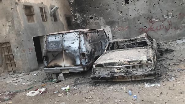 بالصور: القطيف تشيع الشهيد علي جواد والقوات السعودية تتابع استهدافها للمنازل والمساجد في العوامية