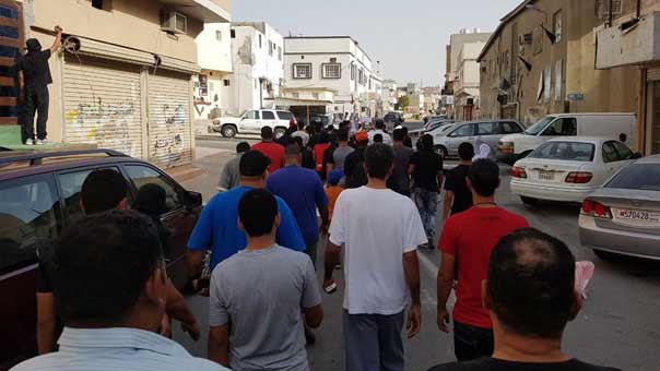 بالصور: احتجاجات غاضبة في البحرين لمواجهة ارتكابات نظام آل خليفة في الدراز