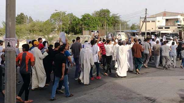بالصور: احتجاجات غاضبة في البحرين لمواجهة ارتكابات نظام آل خليفة في الدراز