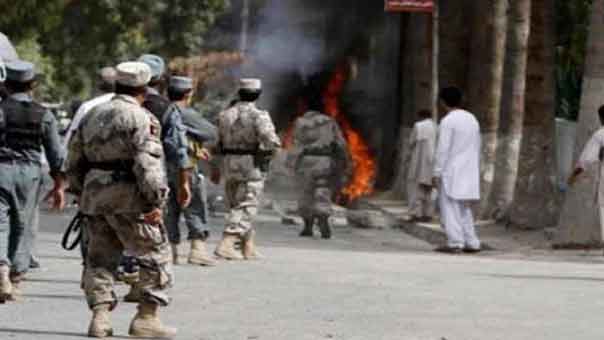 18 قتيلا في تفجير انتحاري بسيارة مفخخة شرق أفغانستان