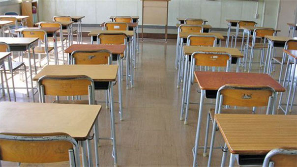 اليوم الأول من الامتحانات الرسمية للشهادة المتوسطة في لبنان