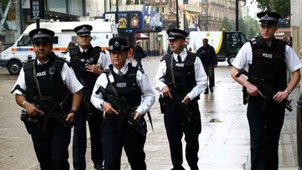 رئيسة الوزراء البريطانية: &rsquo;سأمزق&rsquo; قوانين حقوق الإنسان لمحاربة الإرهاب