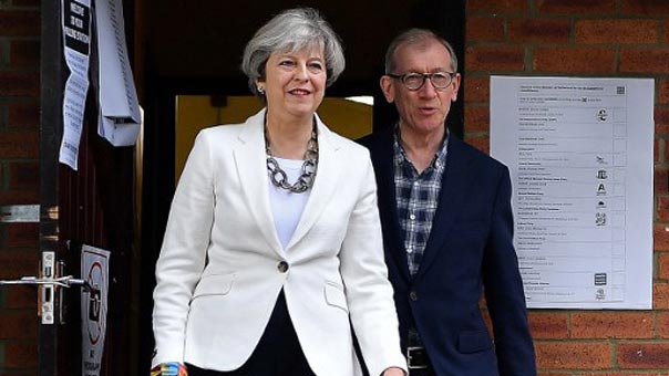 الانتخابات التشريعية البريطانية : نتائج كارثية على ماي..وكوربين يعزز موقعه