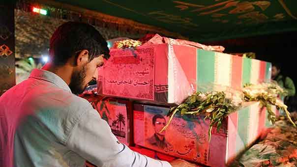  إيران تشيّع شهداء الإعتداءات الإرهابية بمواكب مهيبة..ولاريجاني: أميركا &rsquo;داعش&rsquo; دولي