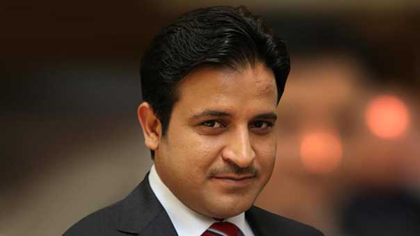 هل أجبرت المملكة إعلامي الجزيرة على الاستقالة؟