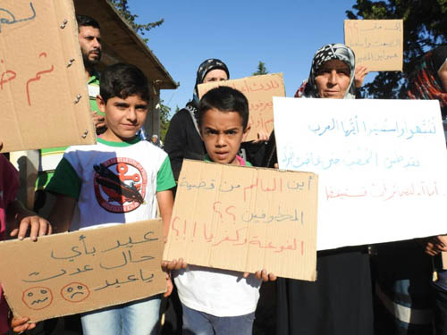 بالصور.. كيف أحيا أهالي بلدتي الفوعة وكفريا المحاصرتين عيد الفطر؟