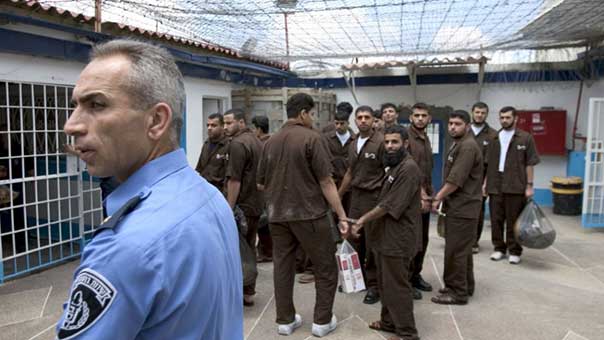 كيان العدو يشن حربًا جديدة ضد أسرى ’حماس’