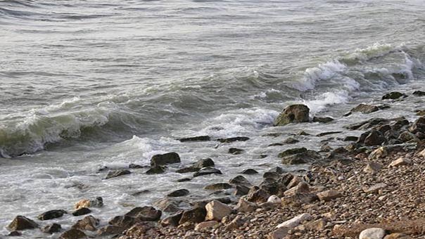  كارثة بيئية تتهدّد بحر غزة في ظل اشتداد أزمتي الكهرباء والوقود!