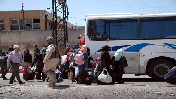 عودة مئات العائلات إلى حي الوعر بحمص