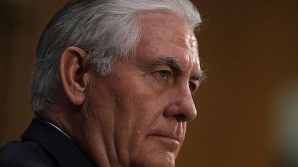 تيلرسون يغادر الخليج دون حلّ الأزمة مع قطر 