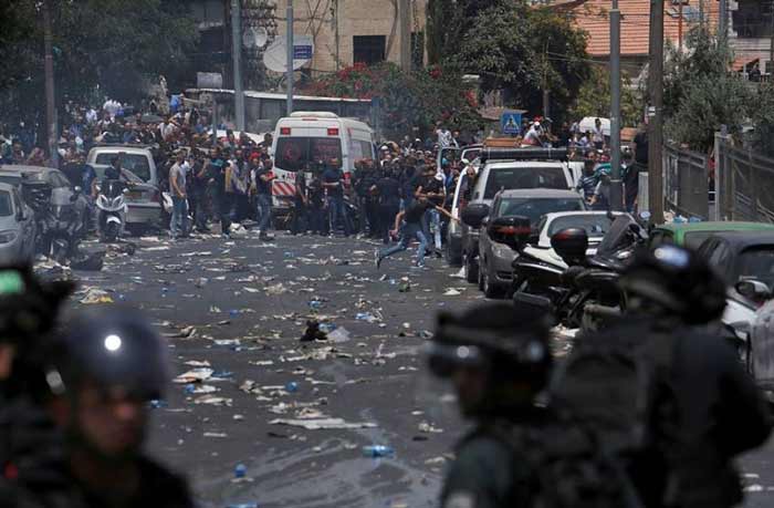 بالصور: شهداء وأكثر من 390 إصابة باعتداءات صهيونية على مظاهرات الفلسطينيين نصرة للأقصى