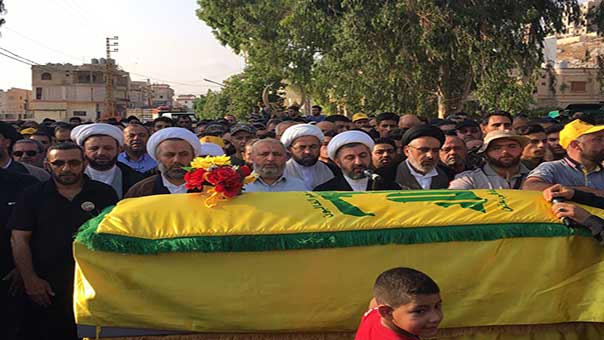 الصلاة على جثمان الشهيد محمد شعيب