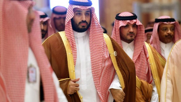 &rsquo;هافينجتون بوست&rsquo;: ولي العهد السعودي الجديد سبب الأزمة الخليجية