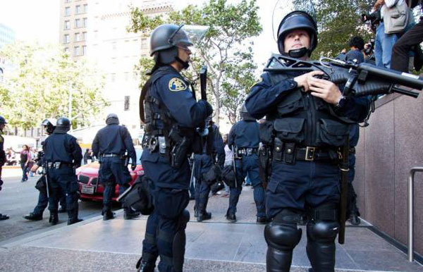 الشرطة الفدرالية تداهم منزل المدير السابق لحملة ترامب وتصادر وثائق
