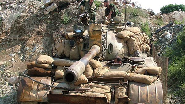 &rsquo;السخنة&rsquo; تعود إلى أحضان سوريا وتمهد الطريق لتحرير دير الزور