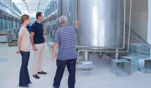 بالصور: جولة للرئيس السوري بشار الاسد في ريف طرطوس