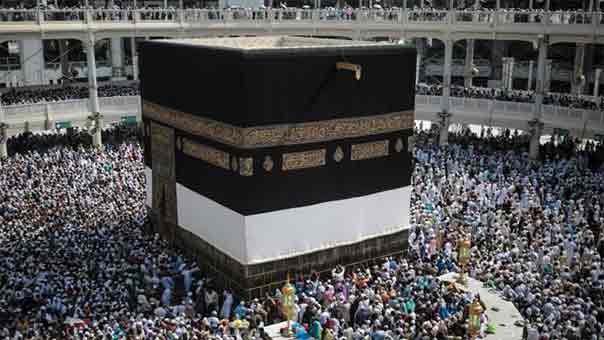 مليون حاج في السعودية لأداء المناسك
