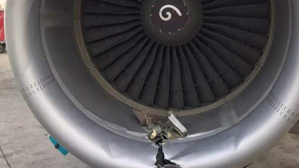 اصطدام طائرة ركاب كويتية بمنطاد رادار سلاح الجو