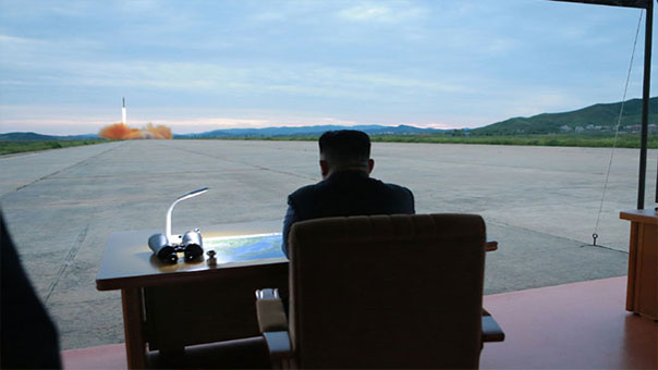 القلق يسيطر على تصريحات ترامب وسيول بعد صاروخ بيونغ يانغ والأخيرة تنتقد طوكيو