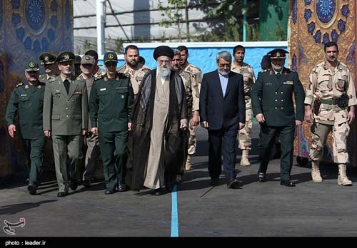 الإمام الخامنئي: أنف القائمين على نظام الهيمنة سيمرّغ مرة أخرى بالتراب