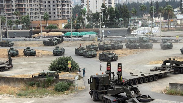 بالصور.. تركيا تحشد قواتها لدخول إدلب