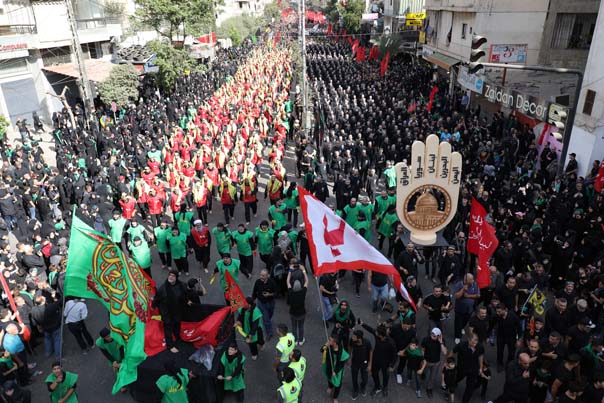الضاحية الجنوبية لبيروت تحيي مراسم العاشر من محرّم
