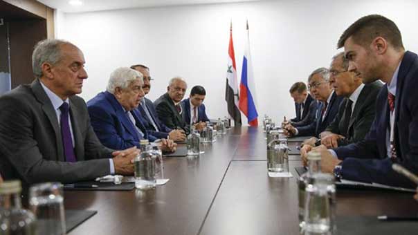 المعلم: ’التحالف الدولي’ يدمر كل شيء في سوريا باستثناء ’داعش’