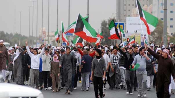 الكويت: لجنة برلمانية تقرّر قبول المقيمين الـ’بدون’ في السلك العسكري
