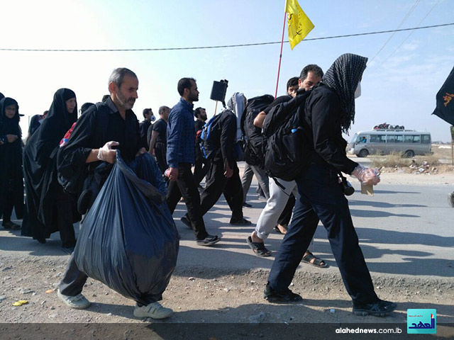 بالصور.. العهد يرافق &rsquo;المشاية&rsquo; على الطريق نحو كربلاء المقدسة