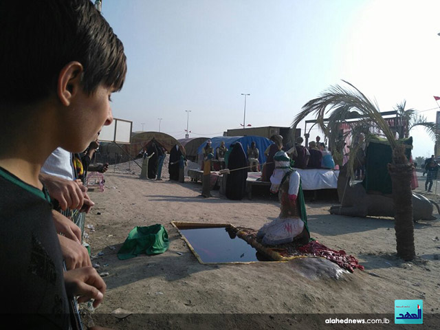 بالصور.. العهد يرافق &rsquo;المشاية&rsquo; على الطريق نحو كربلاء المقدسة