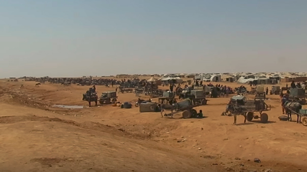 الدفاع الروسية تبحث مع الأمم المتحدة إيصال الإغاثات إلى مخيم الركبان