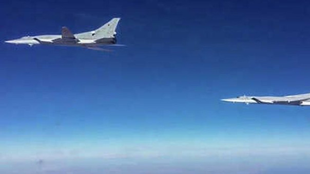 الدفاع الروسية: قاذفات استراتيجية وصواريخ مجنحة تقصف مواقع ’داعش’ في البوكمال