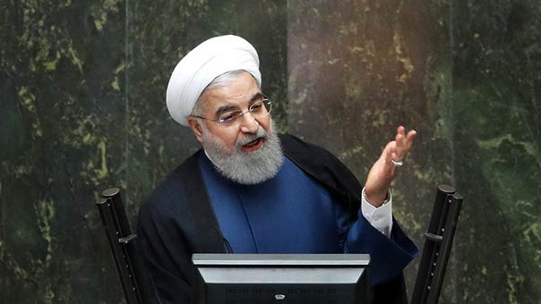 روحاني: لن نتردد في انتاج وتخزين السلاح الذي نحتاج اليه للدفاع عن البلاد