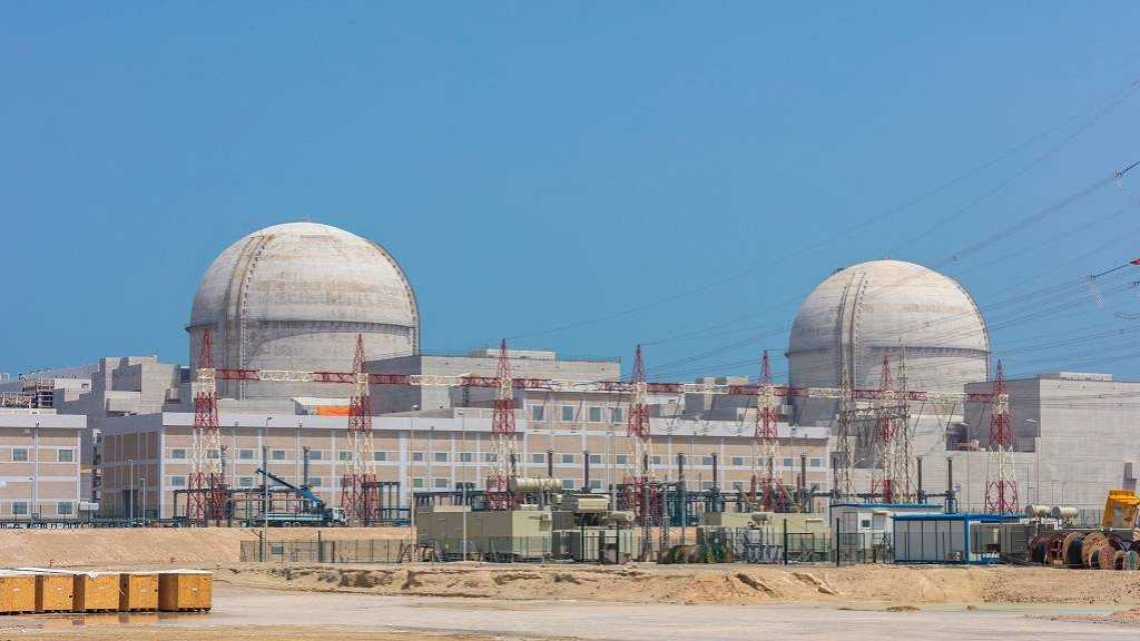 أهمية محطة براكة الاماراتية.. آمال وأعمال لسنوات تبددت بصاروخ يمني واحد