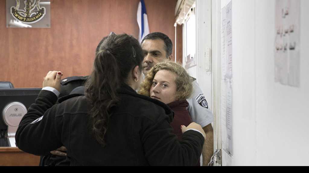 محكمة للاحتلال الصهيوني تمدد اعتقال عهد التميمي ووالدتها 4 أيام