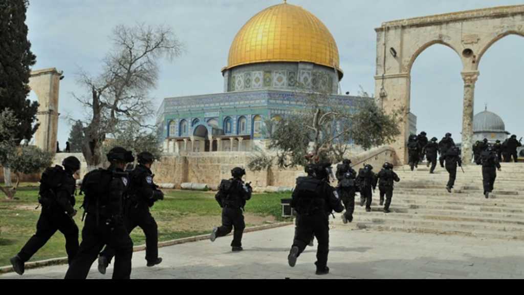 79 مستوطناً يقتحمون المسجد الأقصى بحراسة مشددة من قوات الاحتلال