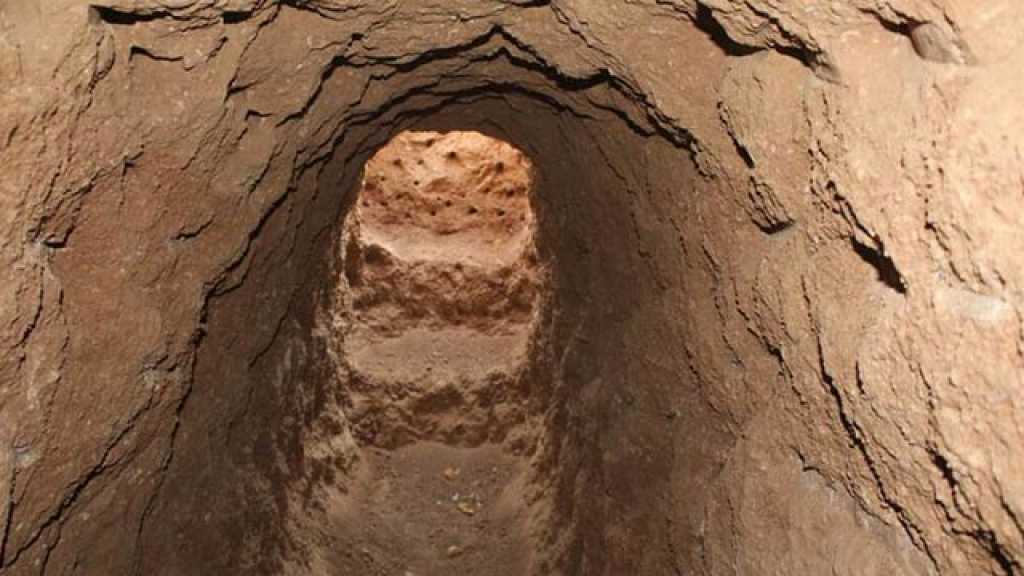 الجيش السوري يعثر على شبكة أنفاق جديدة من مخلفات إرهابيي &rsquo;داعش&rsquo; بريف دير الزور