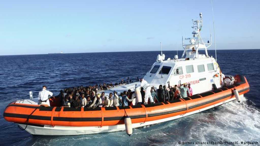 إيطاليا تحتجز سفينة إسبانية